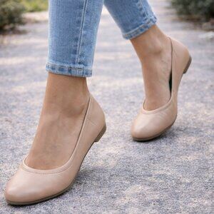 Naturalizer Size 8.5 Nude Leather Comfort Ballet Flats